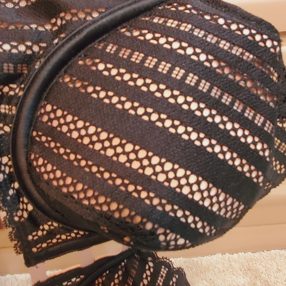 VS Bra - Picture 8 of 8